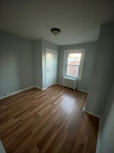 5815 N Woodstock St, Unit 421 in Philadelphia, PA - Building Photo - Building Photo