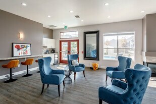 South Oneida Club in Denver, CO - Building Photo