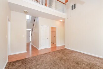 5545 Wheatfield Ln in Powder Springs, GA - Building Photo - Building Photo