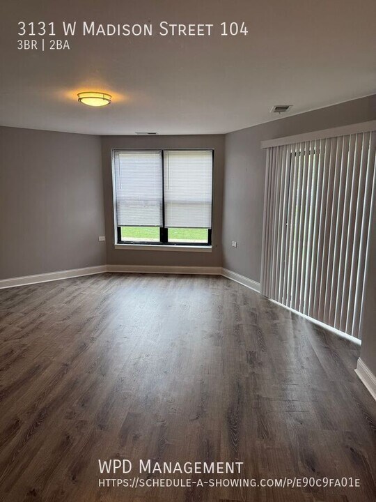 3131 W Madison St in Chicago, IL - Building Photo