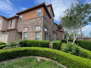 2580 W El Camino Ave, Unit 9101 in Sacramento, CA - Foto de edificio - Building Photo