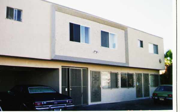 12420 Greene Ave in Los Angeles, CA - Building Photo - Building Photo