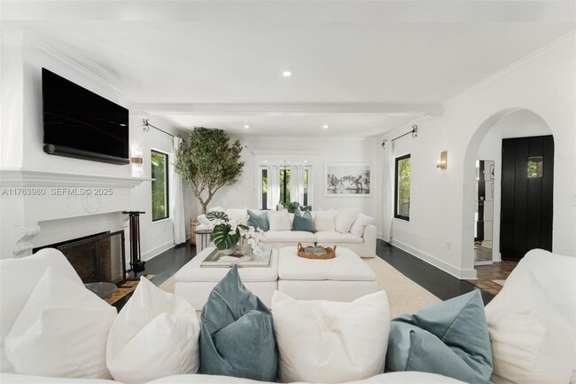 property at 4430 Alton Rd