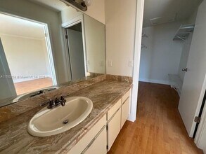 12990 SW 63rd Ter, Unit 605 in Miami, FL - Building Photo - Building Photo