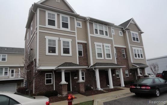 3074 Kilmer Ave in Troy, MI - Building Photo