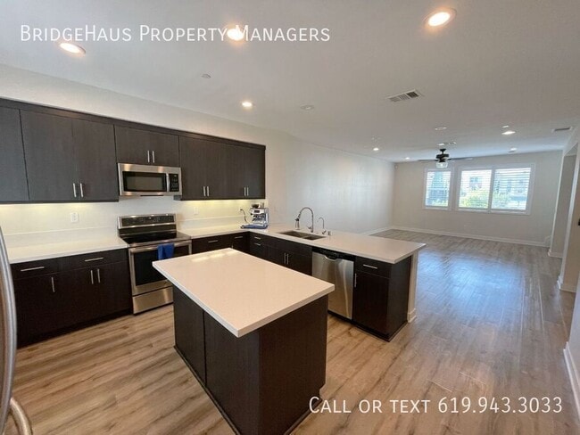 property at 721 Shoreline Rd
