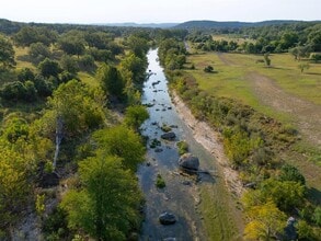 445 Bendigo Ln in Wimberley, TX - Building Photo - Building Photo