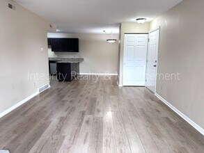 13095 W Cedar Dr in Lakewood, CO - Building Photo - Building Photo