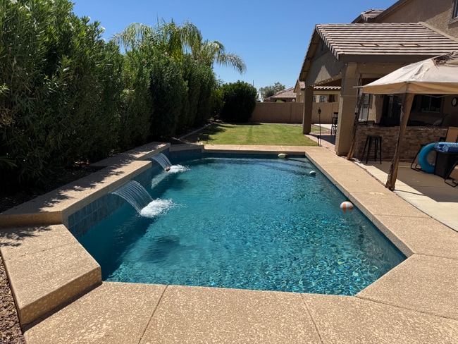 property at 6869 S Onyx Dr