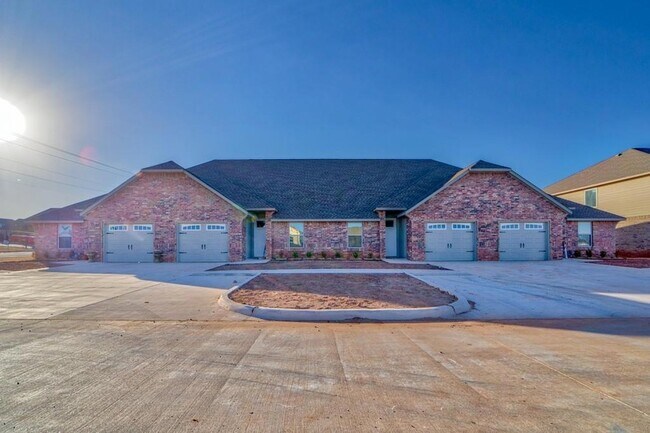 1530 S 7th St in Kingfisher, OK - Building Photo - Building Photo