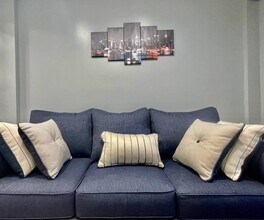 2714 39th Ave in Long Island City, NY - Building Photo - Building Photo