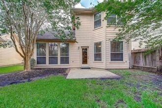 6114 Breezy Hollow Ln in Katy, TX - Building Photo - Building Photo