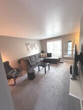 1727 Sessions Walk in Hoffman Estates, IL - Building Photo - Building Photo