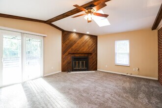 6920 Gloria Dr in Cincinnati, OH - Building Photo - Building Photo