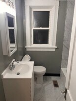 6312 Cates Ave in University City, MO - Building Photo