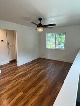 1129 Stewart Ave in Chico, CA - Building Photo - Building Photo