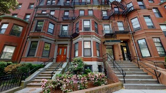 289 Beacon St, Unit 4 Apartamentos