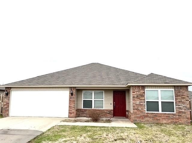 property at 864 NW Evans Cir