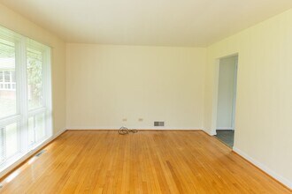 147 Mimosa Ct in Charlottesville, VA - Building Photo - Building Photo
