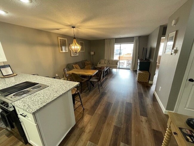 property at 193 Avondale Dr