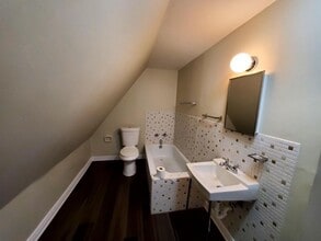 4137 W 99th Pl in Oak Lawn, IL - Foto de edificio - Building Photo
