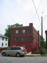 1021 48th St NE in Washington, DC - Building Photo - Building Photo