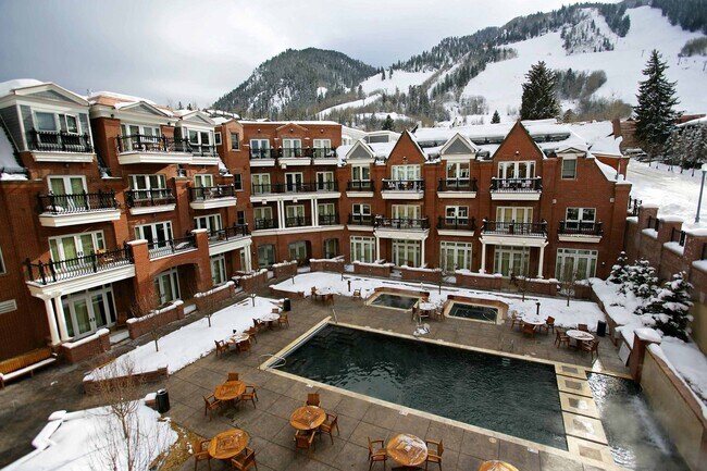 415 E Dean St in Aspen, CO - Building Photo - Building Photo