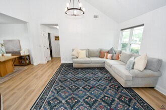 107 Molland Dr in Warner Robins, GA - Building Photo - Building Photo