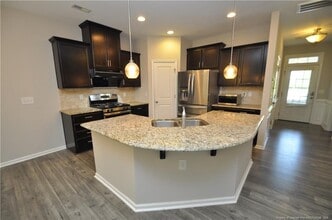 641 Briarcliff St in Apex, NC - Building Photo - Building Photo