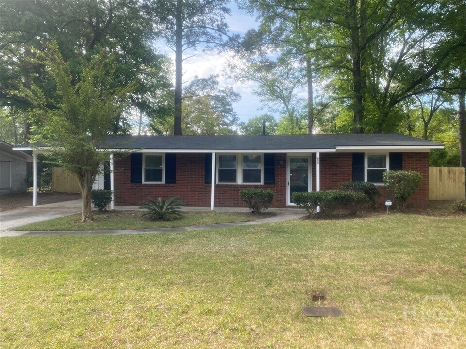 409 Sharondale Rd in Savannah, GA - Building Photo