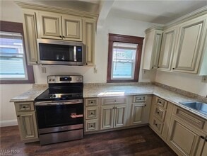 8906 Tioga Ave in Cleveland, OH - Building Photo - Building Photo