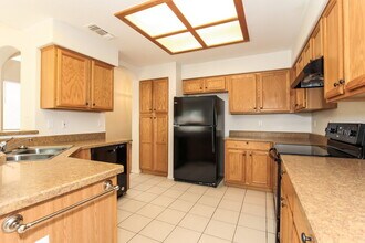 3576 W Chama Dr in Glendale, AZ - Building Photo - Building Photo