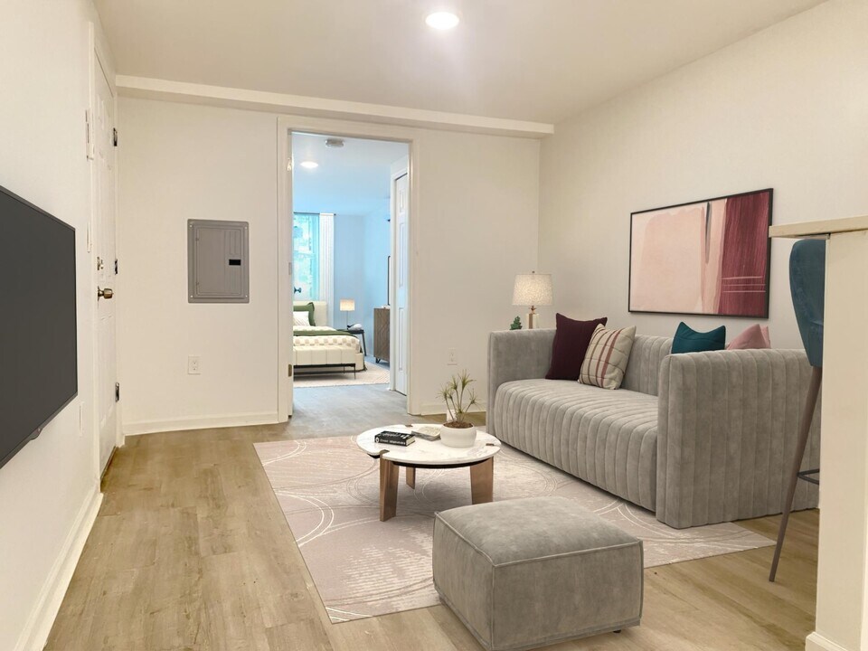 205 8th St in Jersey City, NJ - Building Photo
