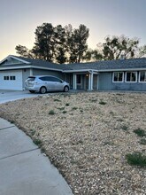 13806 Red Hill Pl in Victorville, CA - Foto de edificio - Building Photo