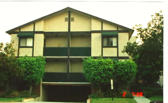 1439-1441 E Wilson Ave in Glendale, CA - Foto de edificio