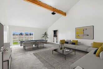5052 Hoblitt Ln in Florence, MT - Building Photo - Building Photo
