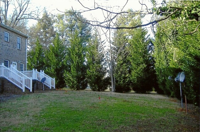 959 13th St SE in Hickory, NC - Building Photo - Building Photo