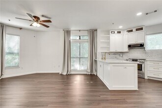821 Ralph McGill Blvd NE in Atlanta, GA - Building Photo - Building Photo