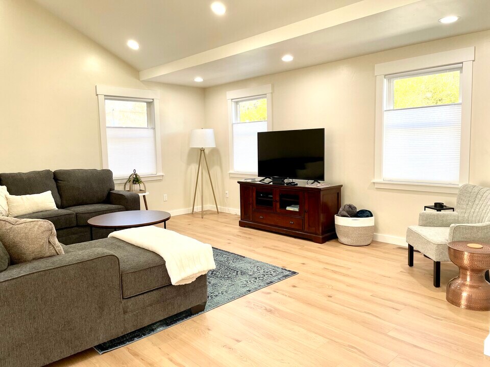 950 15th St in Fortuna, CA - Foto de edificio