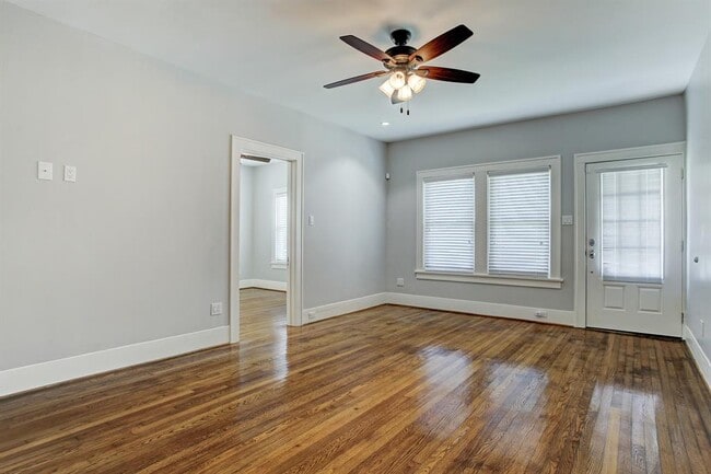 2415 Huldy St in Houston, TX - Building Photo - Building Photo