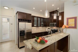 1209 Olympia Ave in McAllen, TX - Building Photo - Building Photo