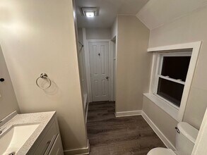 16 Bradley St in Putnam, CT - Building Photo - Building Photo