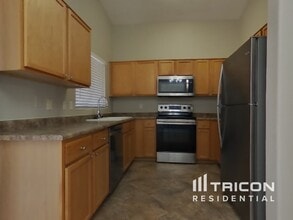 40148 Calabria St in San Tan Valley, AZ - Building Photo - Building Photo