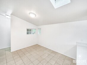 2473 Bartel St in San Diego, CA - Building Photo - Building Photo