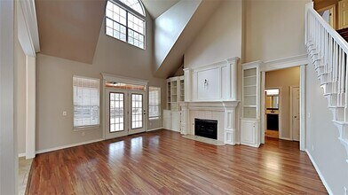 113 Berkshire Dr in Edmond, OK - Building Photo - Building Photo