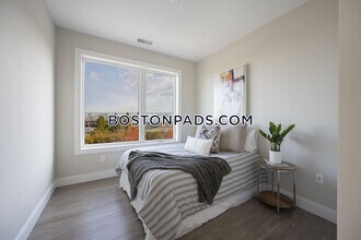 340 Bremen St in Boston, MA - Building Photo - Building Photo