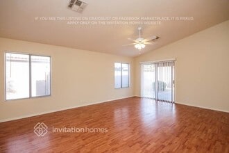 10630 E Emerald Ave in Mesa, AZ - Building Photo - Building Photo