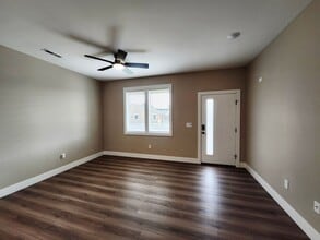 5225 W Jay St in Pasco, WA - Building Photo - Building Photo