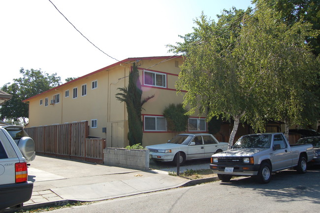 56 Boston in San Jose, CA - Foto de edificio - Building Photo