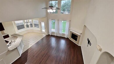 10213 Crawford Farms Dr in Fort Worth, TX - Building Photo - Building Photo